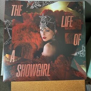 Taylor Swift - The Life of a Showgirl Vinyl